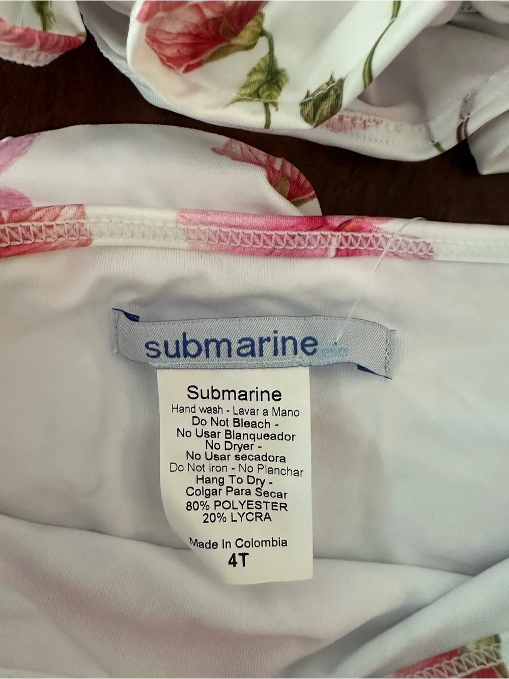 Submarine size 4T, Girls Floral Ruffle Two-Piece Swimsuit - White & Pink